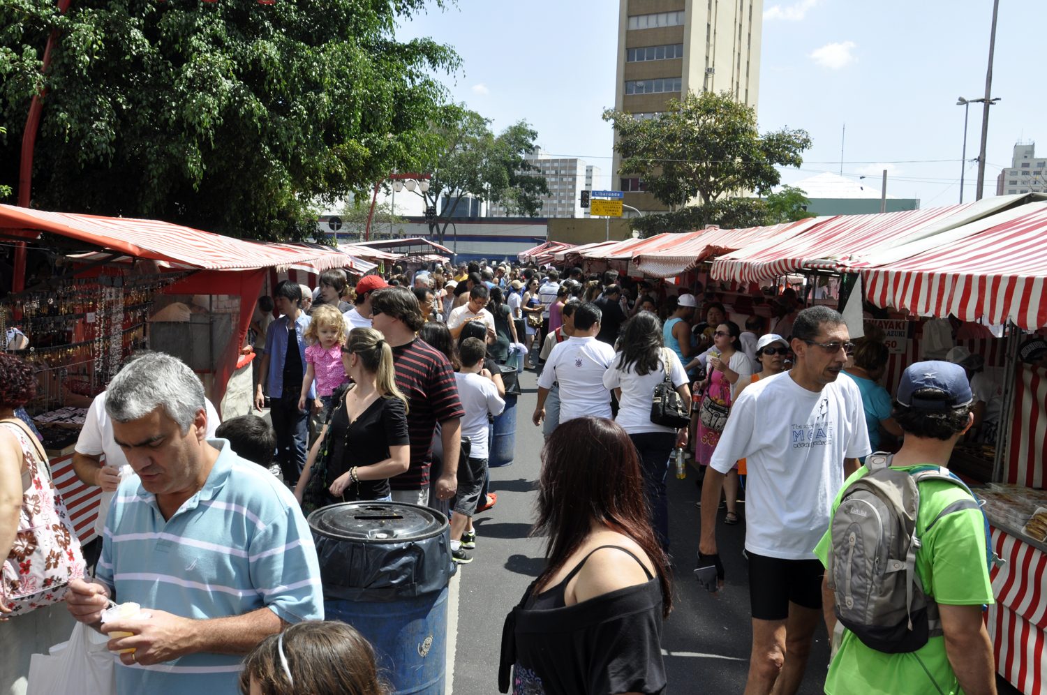 Feira da Liberdade em São Paulo, arquivo de 2012